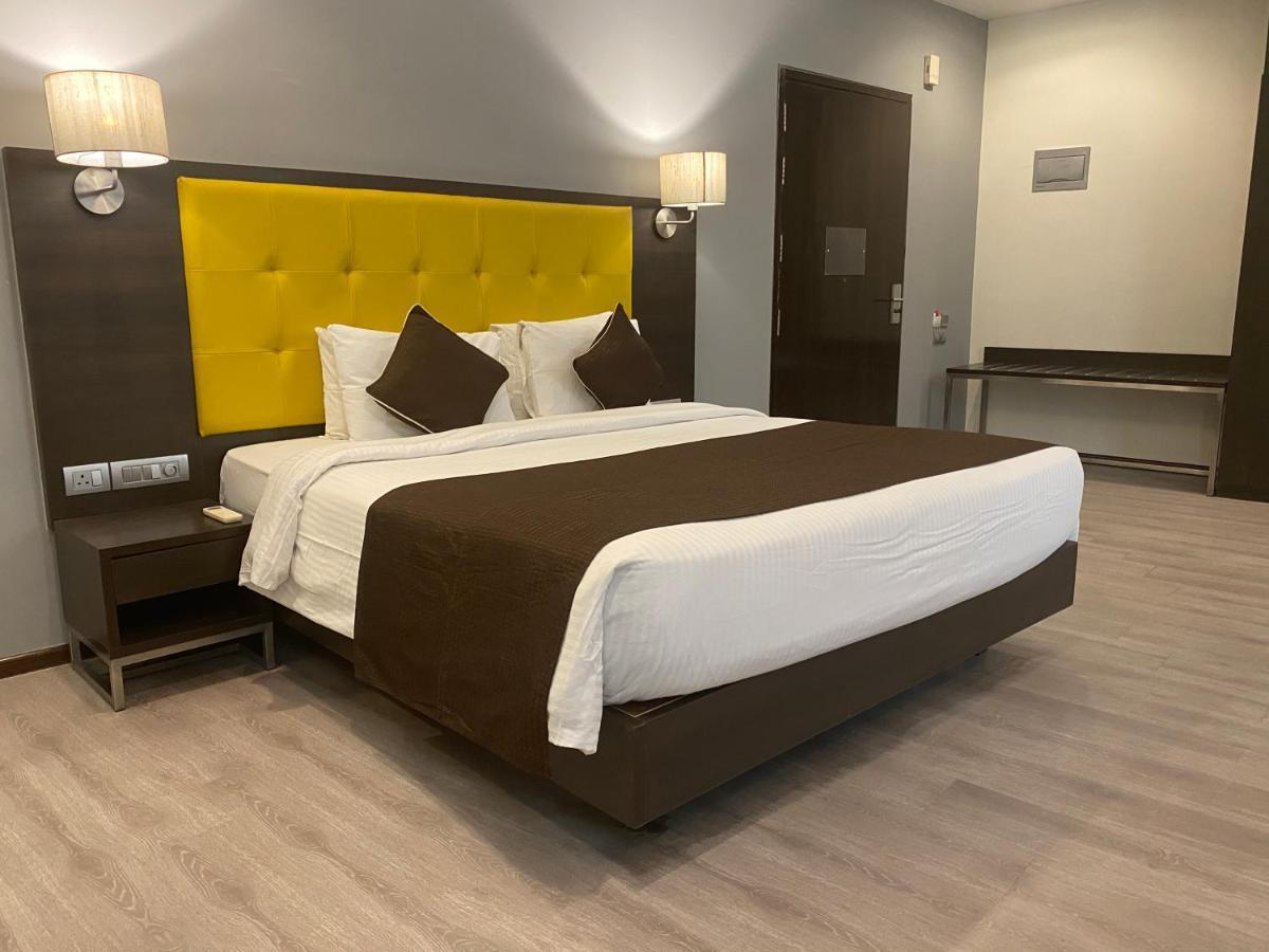 Hotel Mumbai House Airoli, Navi Mumbai Ngoại thất bức ảnh