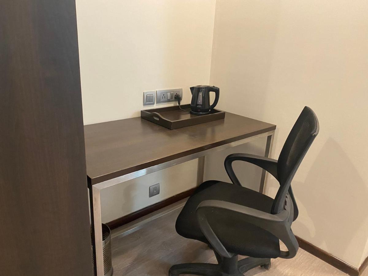 Hotel Mumbai House Airoli, Navi Mumbai Ngoại thất bức ảnh